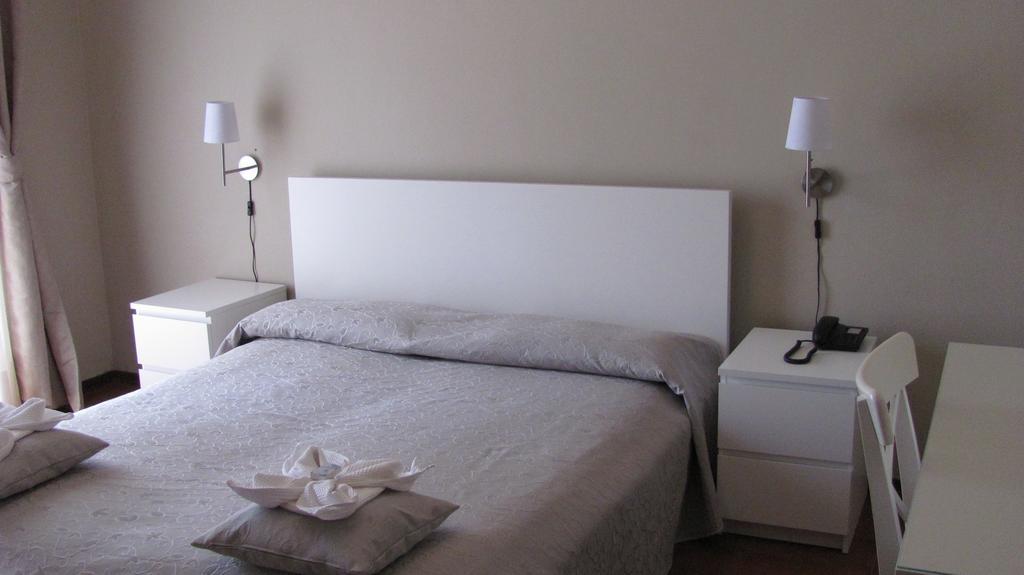 Albergo La Genzianella Miasino Екстериор снимка